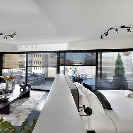 Ater Albus By K&k * Athens